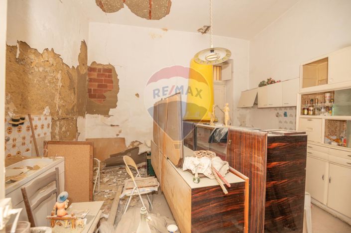 Image No.16-Appartement de 1 chambre à vendre à Caltagirone