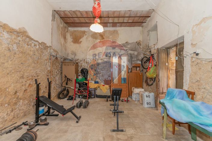 Image No.25-Maison de 2 chambres à vendre à Caltagirone