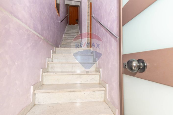 Image No.5-Maison de 2 chambres à vendre à Caltagirone