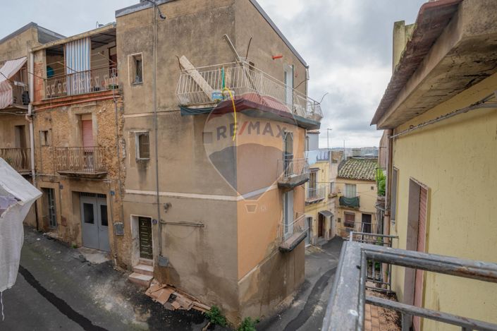 Image No.16-Maison de 2 chambres à vendre à Caltagirone