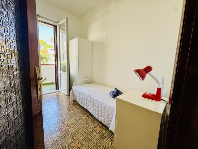 Image No.12-5 Bed Villa for sale