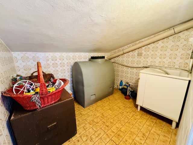 Image No.40-5 Bed Villa for sale