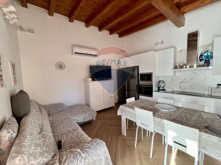 Image No.37-6 Bed Villa for sale