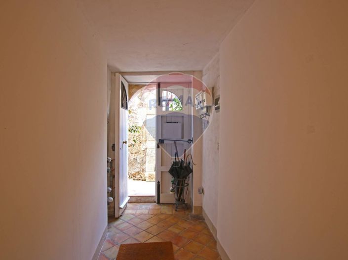 Image No.8-Maison de 5 chambres à vendre à Siracusa