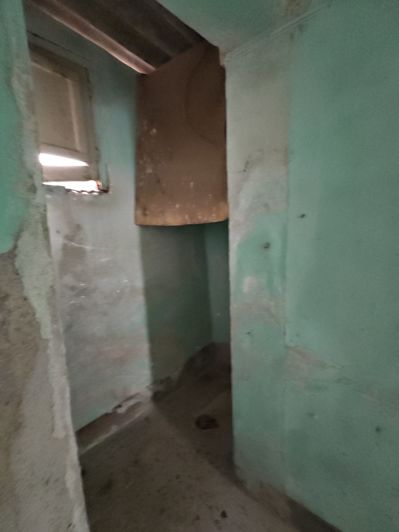 Image No.12-2 Bed Property for sale