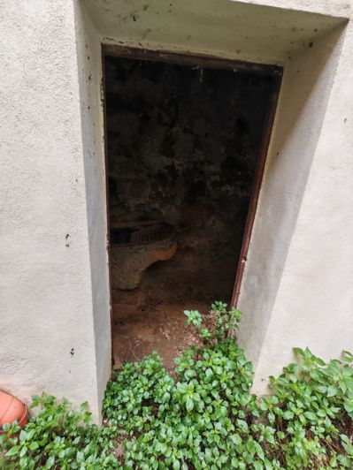 Image No.36-2 Bed Property for sale