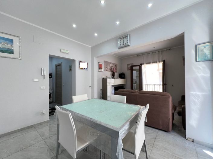 Image No.5-Maison de 2 chambres à vendre à Castellammare del Golfo