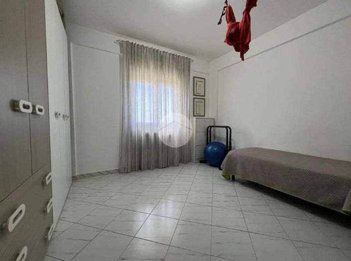 Image No.20-2 Bed Apartment for sale