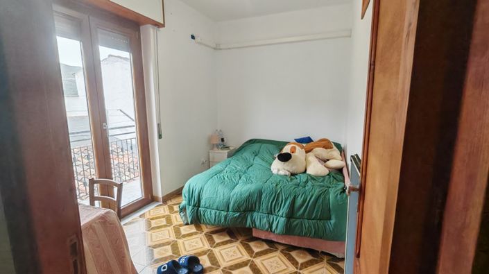 Image No.28-4 Bed House for sale