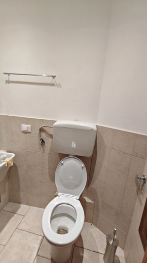 Image No.32-4 Bed House for sale