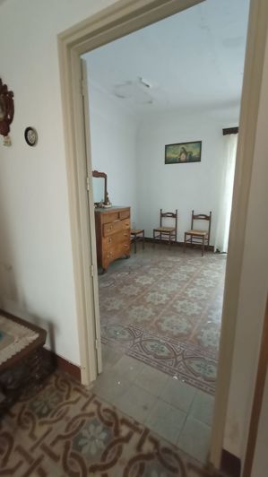 Image No.10-1 Bed House for sale