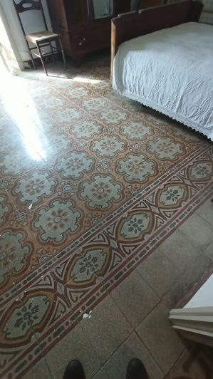 Image No.17-1 Bed House for sale