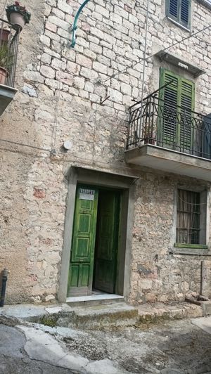 Image No.2-1 Bed House for sale