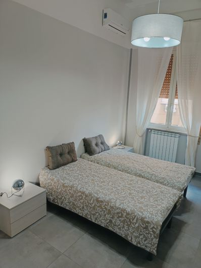 Image No.12-3 Bed Apartment for sale