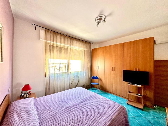 Image No.21-2 Bed Apartment for sale