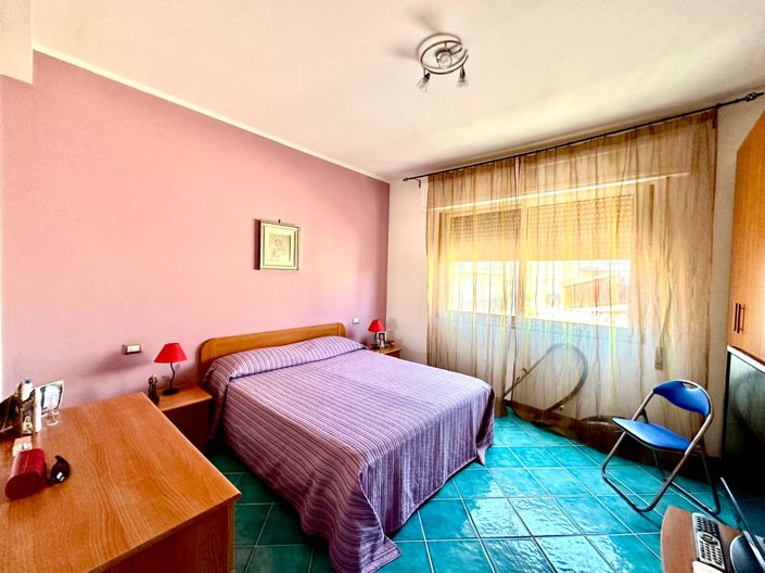 Image No.22-2 Bed Apartment for sale