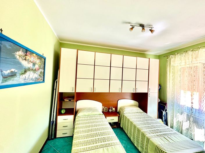 Image No.30-2 Bed Apartment for sale