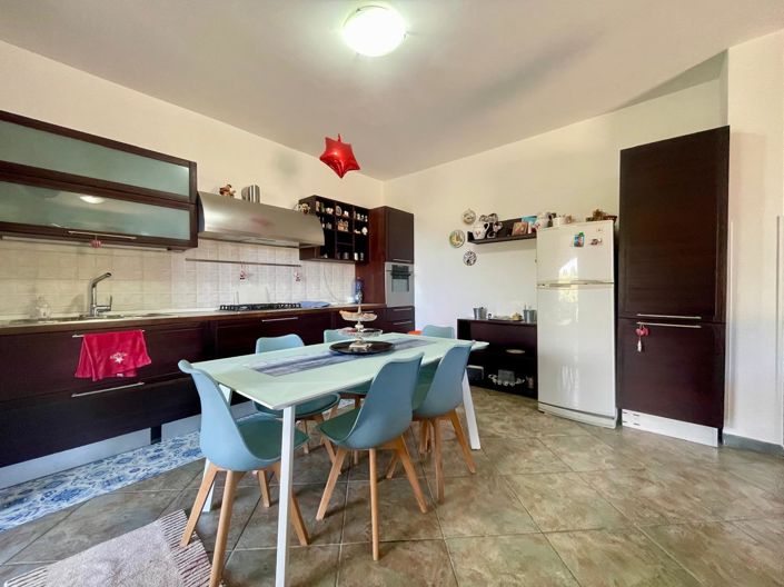 Image No.11-2 Bed Villa for sale