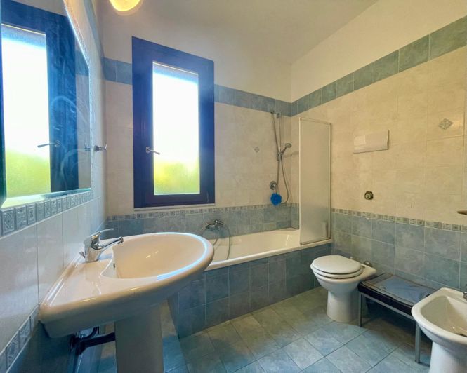 Image No.19-2 Bed Villa for sale