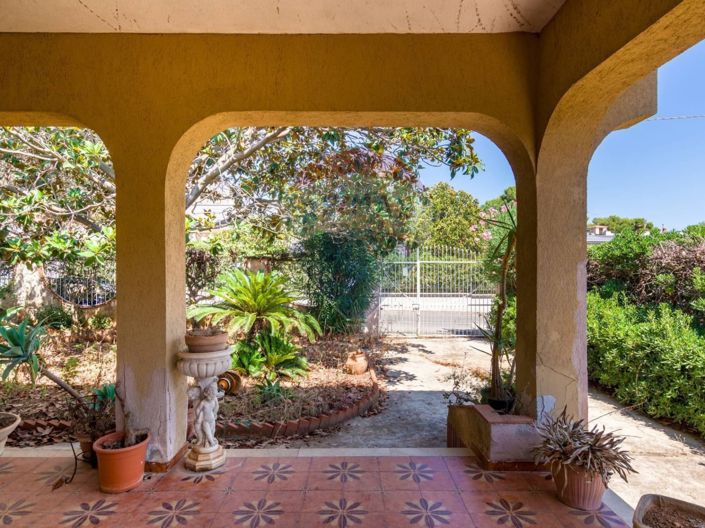 Image No.19-3 Bed Villa for sale