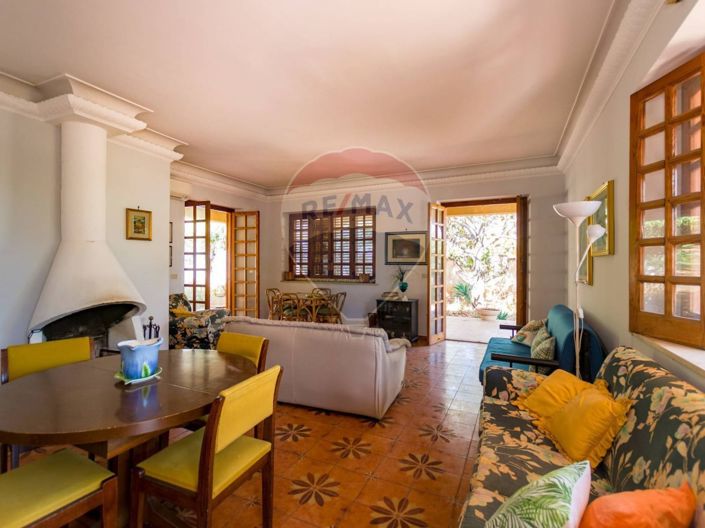 Image No.32-3 Bed Villa for sale