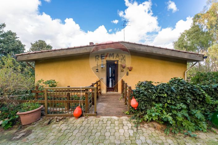 Image No.18-3 Bed Villa for sale