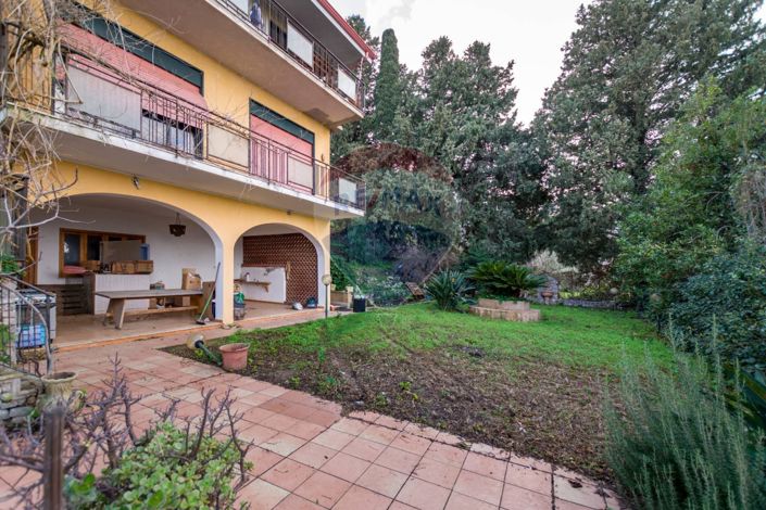 Image No.3-3 Bed Villa for sale