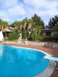 ciminna-pool-villa-350k-2