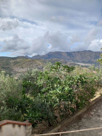 Image No.21-2 Bed Villa for sale