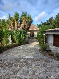 ciminna-pool-villa-350k-5