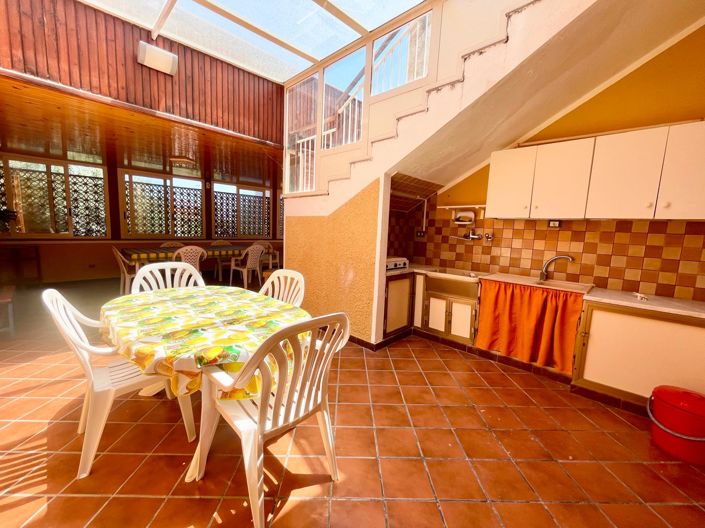 Image No.8-Villa de 4 chambres à vendre à Sicile