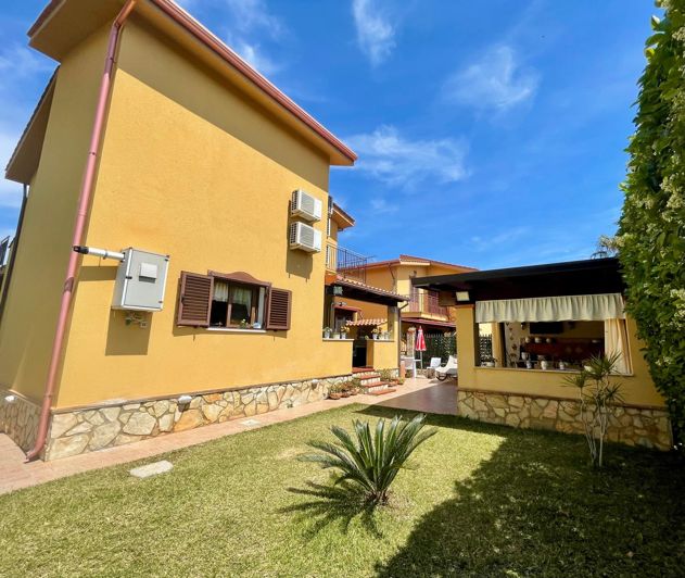 Image No.4-Villa de 3 chambres à vendre à Sicile