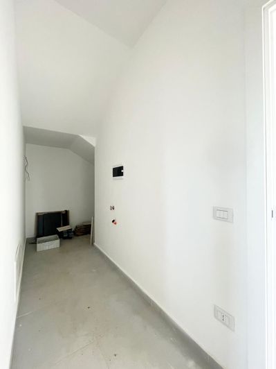 Image No.27-2 Bed Villa for sale