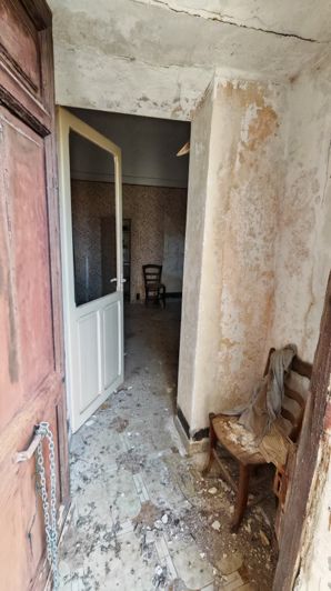 Image No.6-2 Bed House for sale