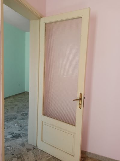 Image No.10-2 Bed House for sale