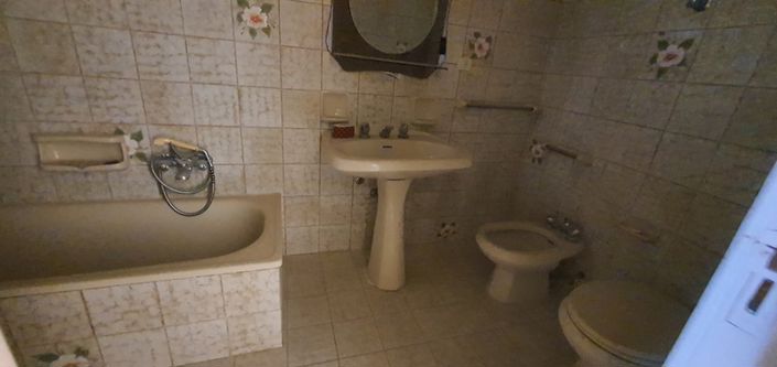 Image No.37-2 Bed Apartment for sale