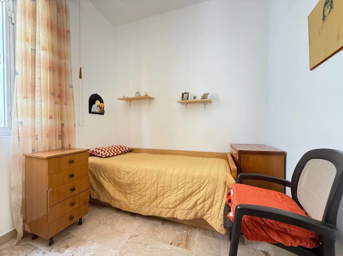 Image No.19-2 Bed Apartment for sale