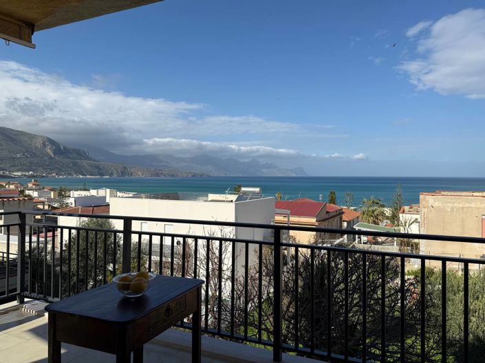 Image No.26-2 Bed Villa for sale