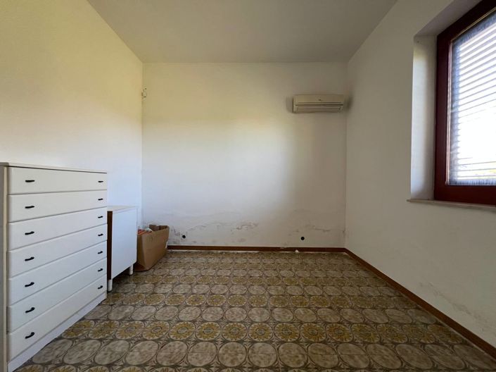 Image No.9-3 Bed Villa for sale