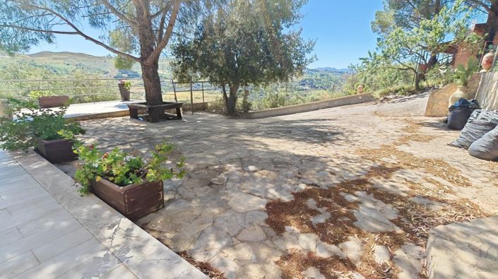 Image No.24-2 Bed Villa for sale