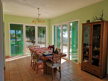 Image No.4-6 Bed Villa / Detached for sale