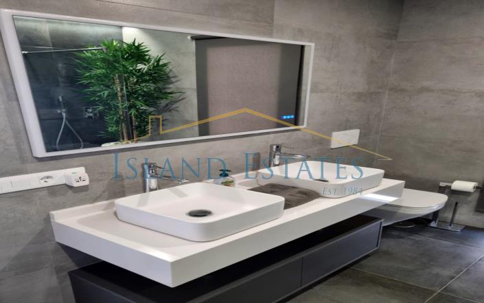 Image No.11-3 Bed Villa for sale