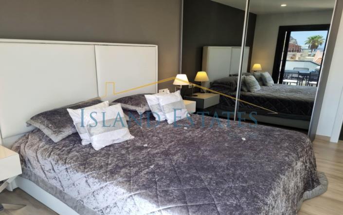 Image No.10-3 Bed Villa for sale