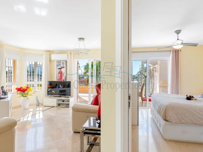 Image No.28-3 Bed Apartment for sale