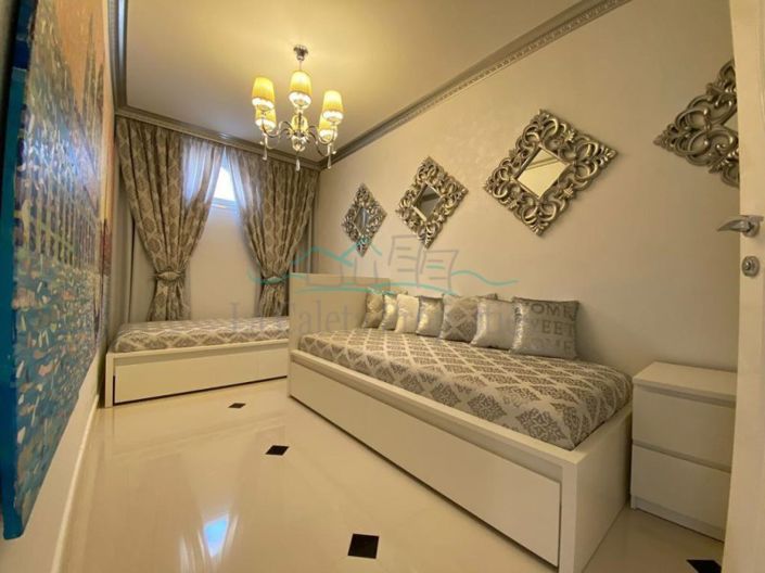 Image No.12-6 Bed Villa for sale