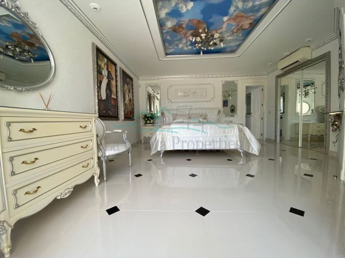 Image No.22-6 Bed Villa for sale