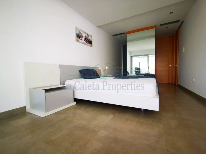 Image No.11-2 Bed Apartment for sale