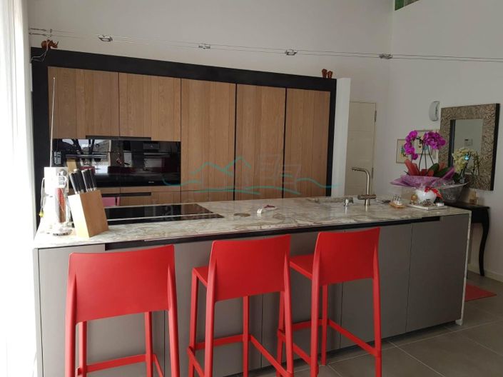 Image No.3-2 Bed Farmhouse for sale