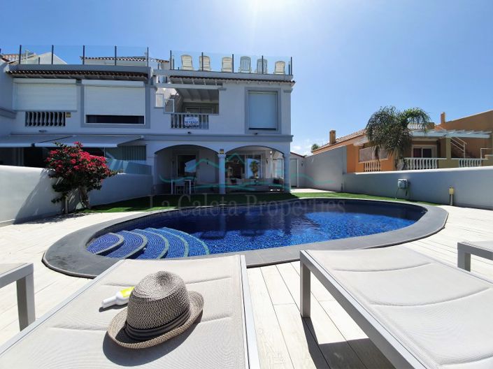 Image No.2-Maison de 3 chambres à vendre à Adeje