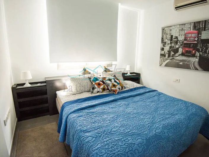 Image No.14-3 Bed House for sale